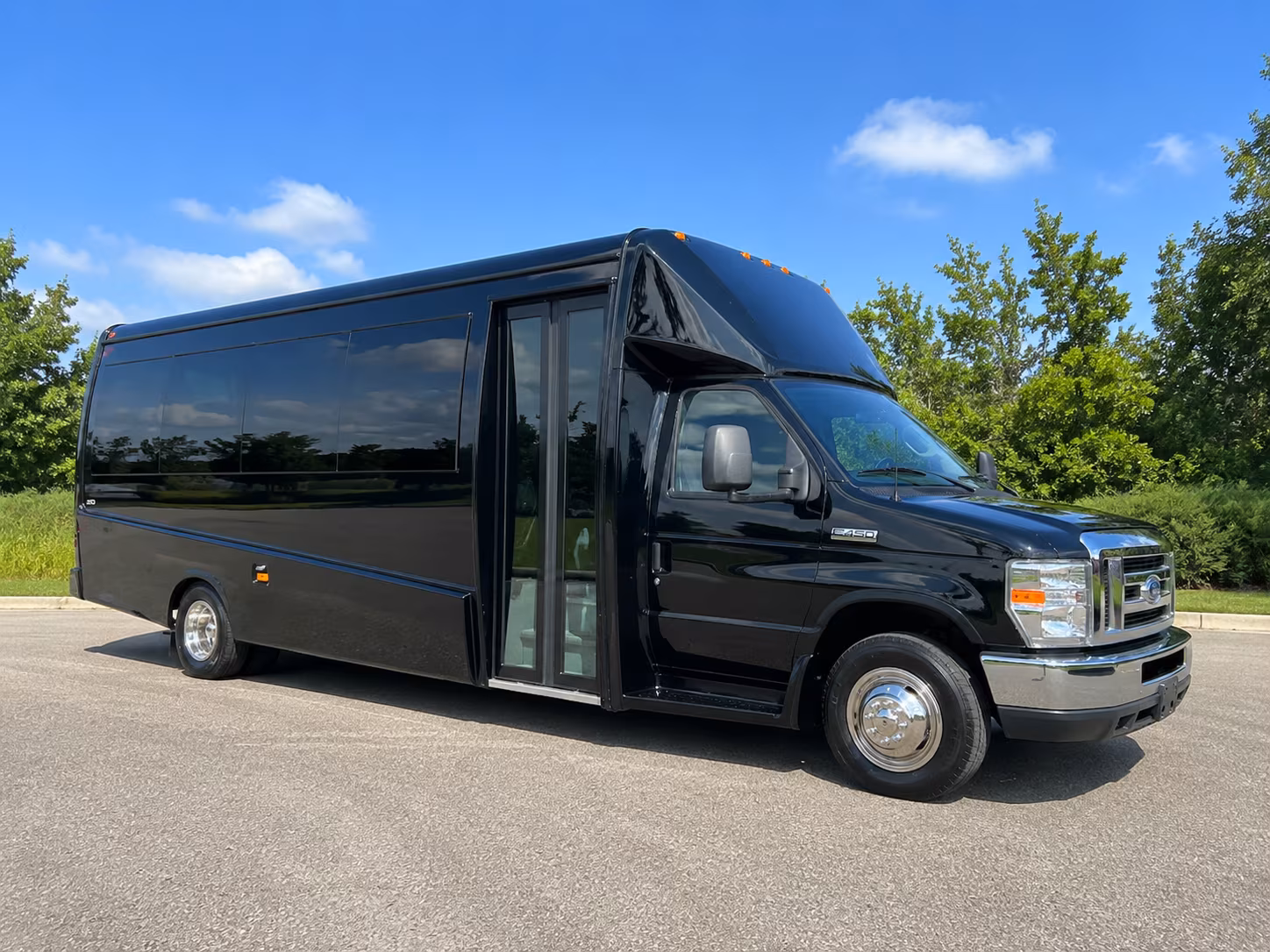 after prom bus rentals and late night group transportation in shawnee