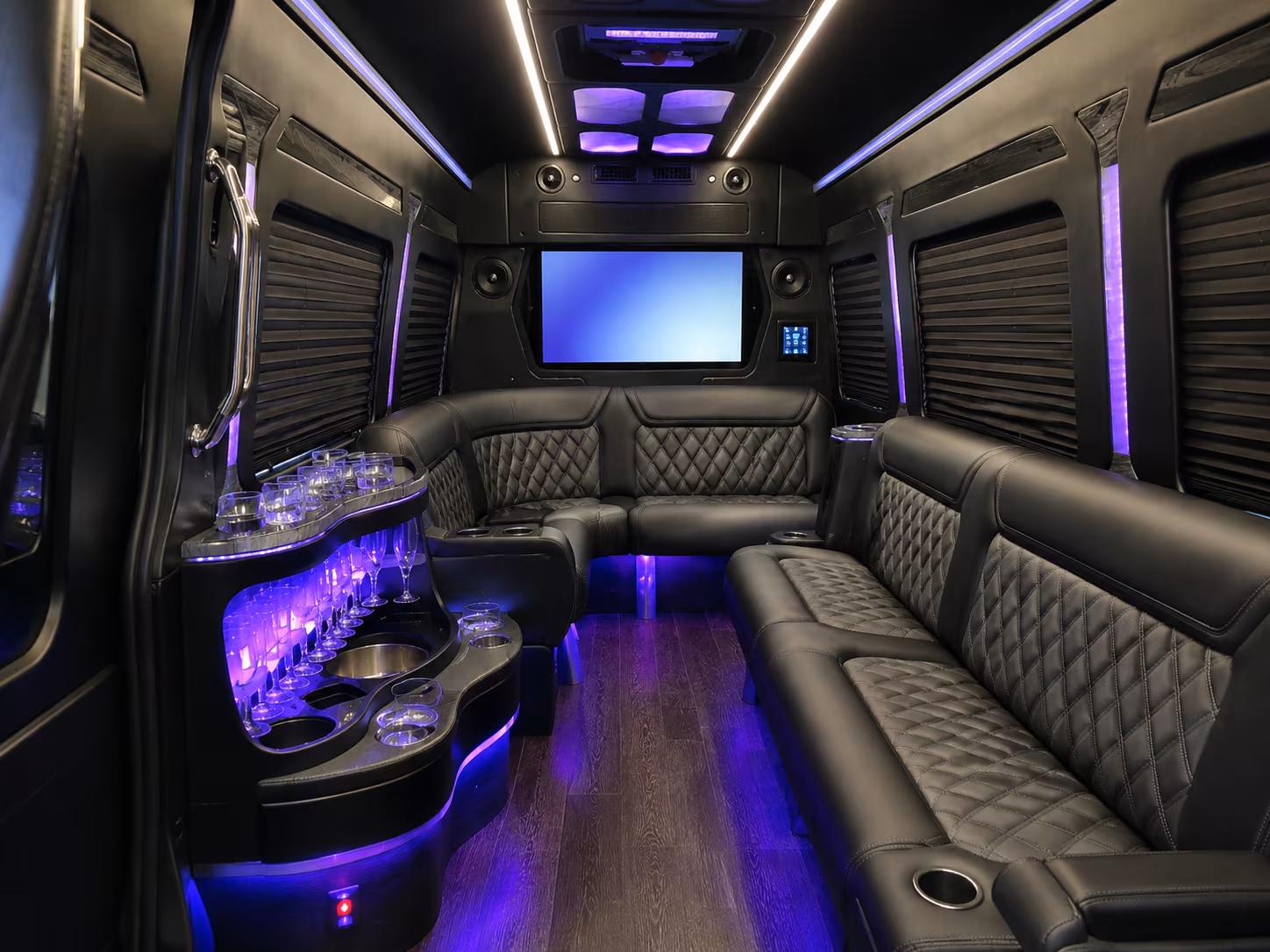 bus rentals for corporate retreats and team building events near shawnee