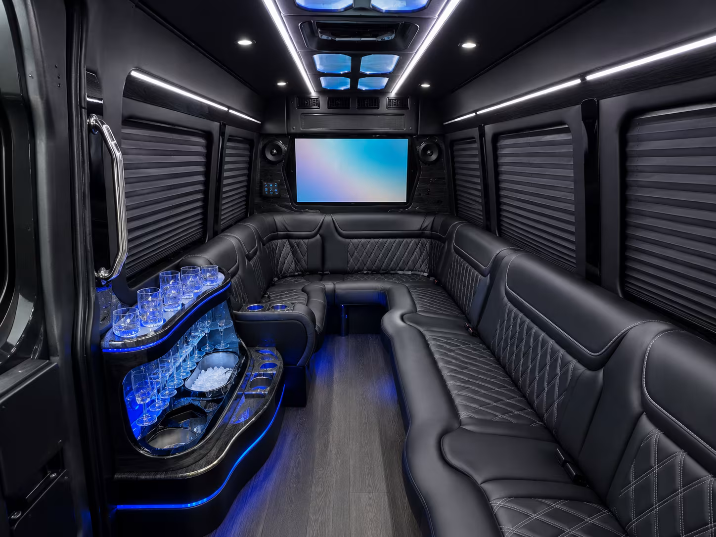 bus rentals for music festivals and multi day events near shawnee