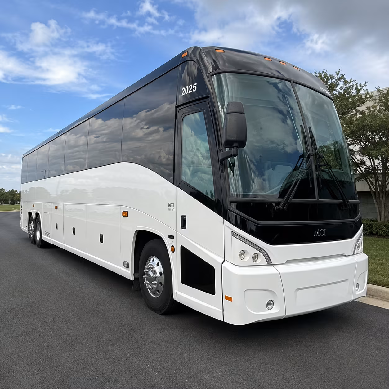 charter buses for science and nature field trips around shawnee