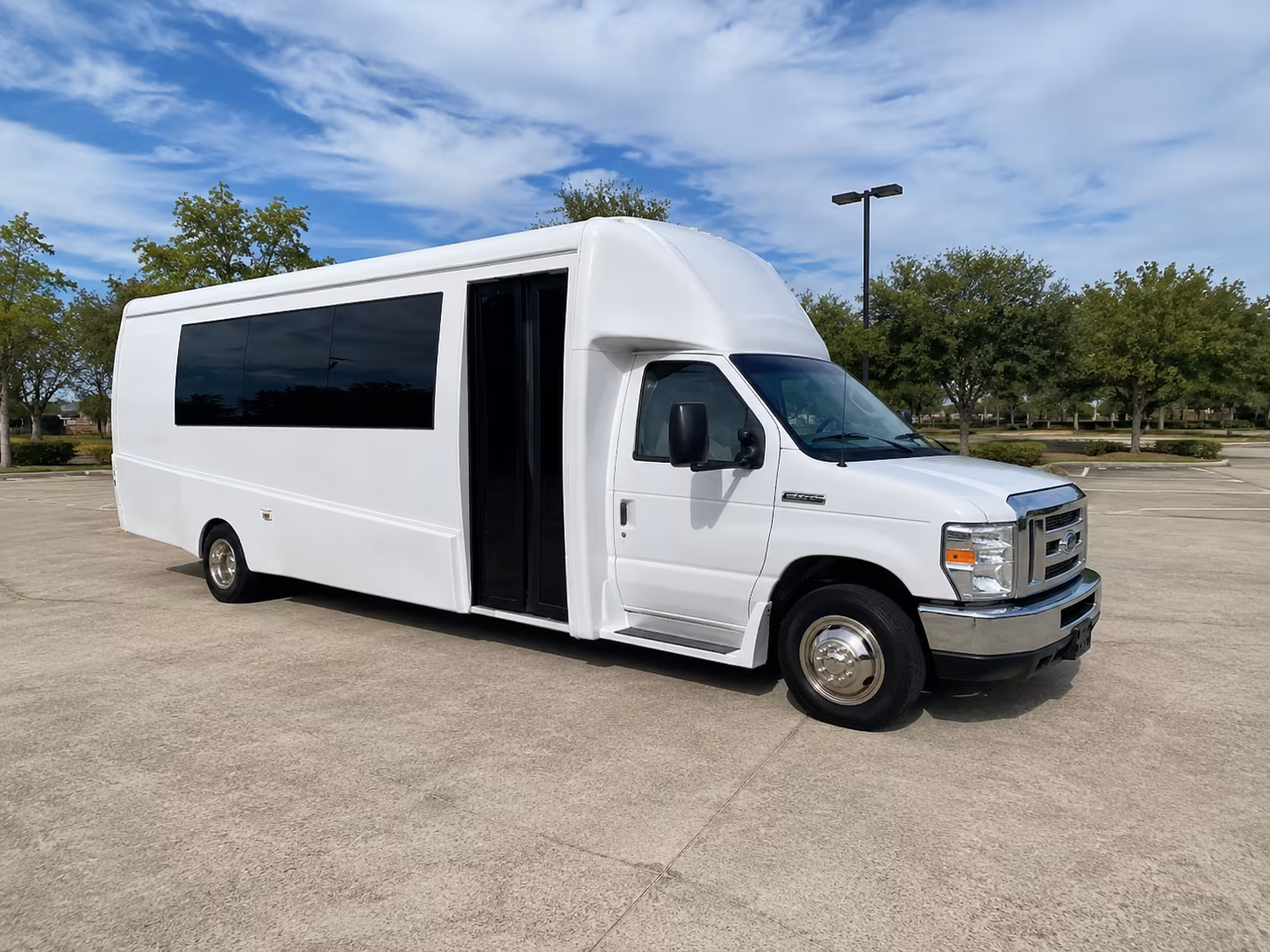 party buses for wine and brewery tours around shawnee and lenexa