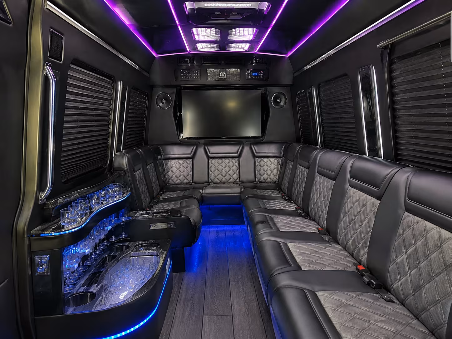 prom night bus rentals from shawnee to kansas city venues