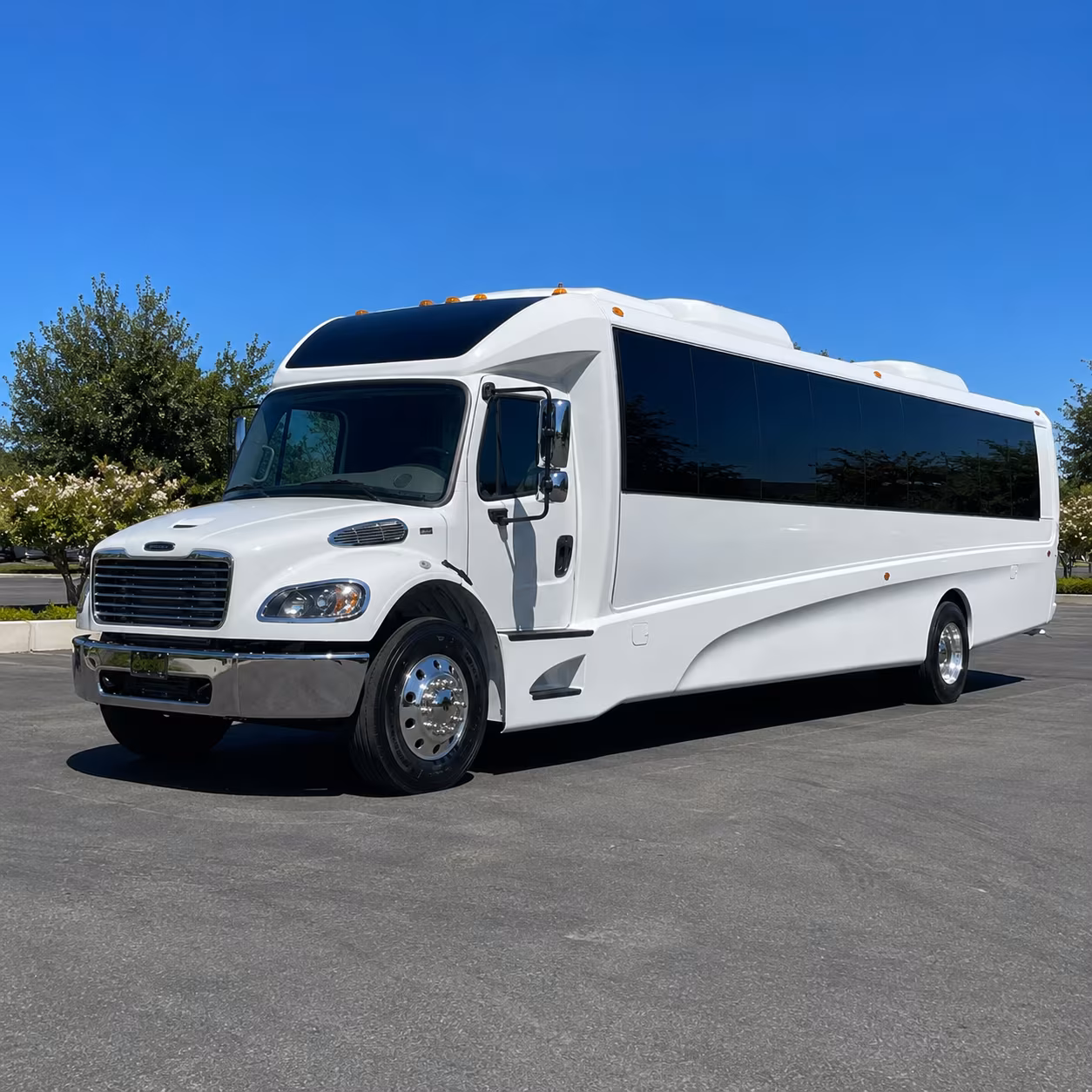shawnee 15 passenger minibus
