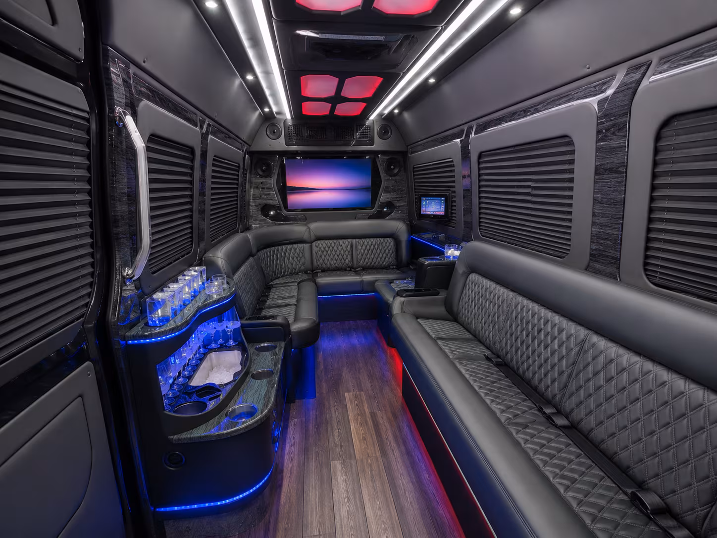 shawnee 25 passenger party bus