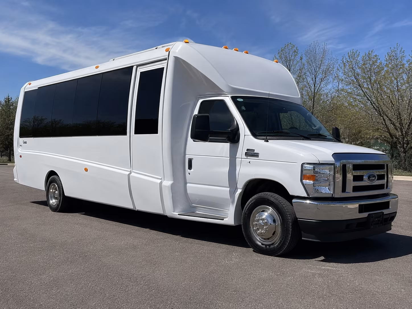 shawnee party bus rental 3