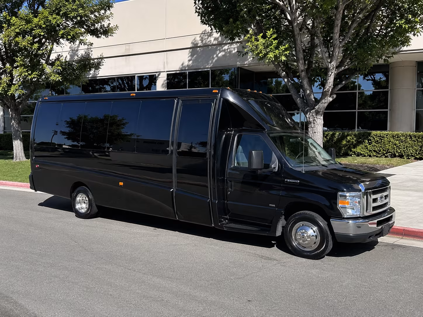 shawnee prom homecoming party bus rental
