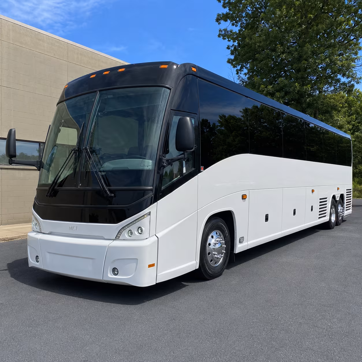 shuttle buses for shawnee business parks and office complexes